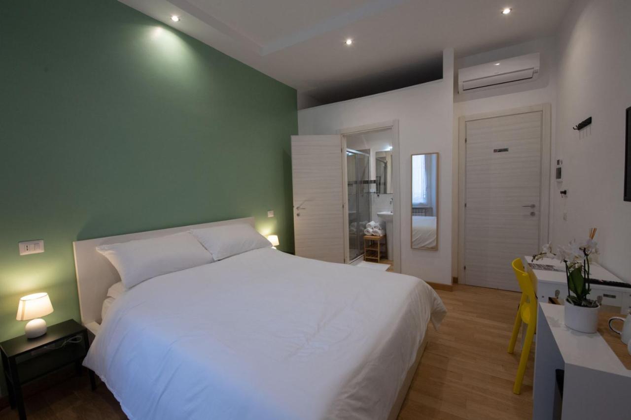 Bed and Breakfast Domus Castroni Germanico Roma Exterior foto
